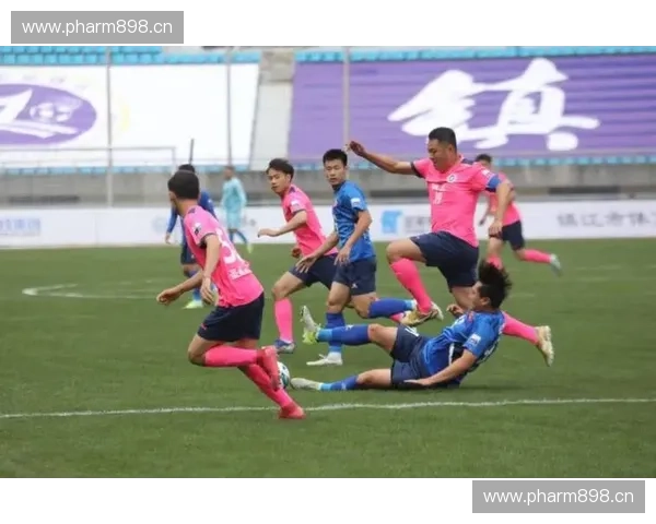 2025赛季足球联赛完整日程发布 各大球队激战正酣精彩纷呈 2025赛季足球联赛完整日程发布 各大球队激战正酣精彩纷呈